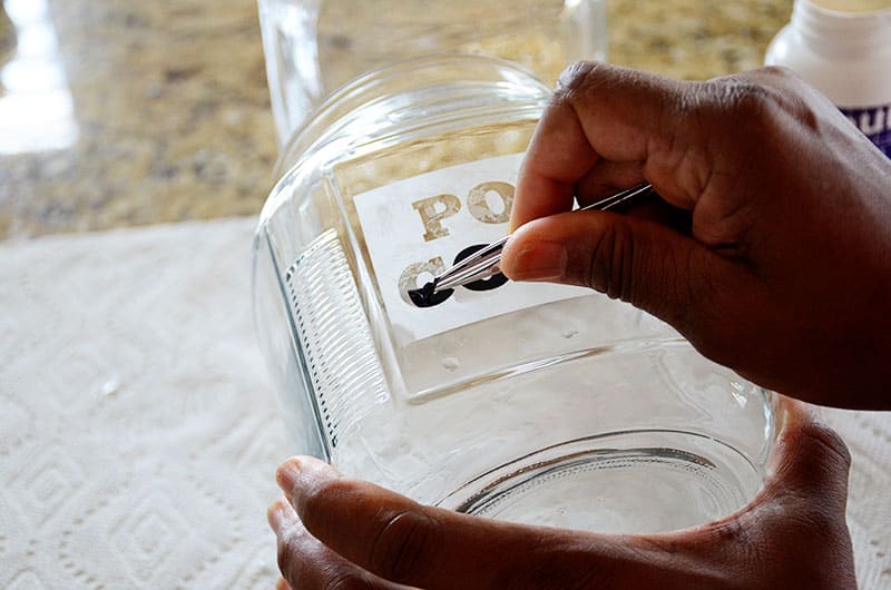 remove vinyl from etched glass jars