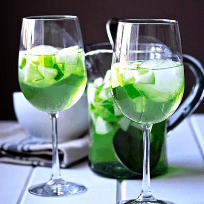 Apple and Green Pear Sangria Recipe for St. Patrick's Day